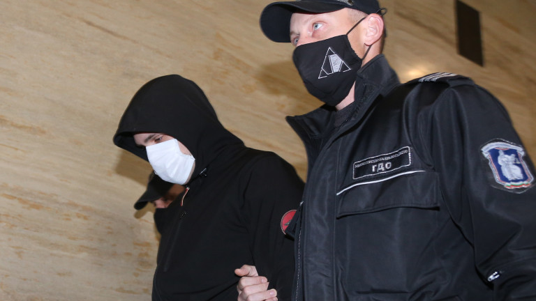 Кристиан Николов, обвинен за убийствното в катастрофа на Милен Цветков, остава в ареста