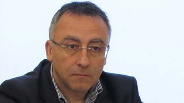 Училищният директор Диян Стаматов също с COVID-19