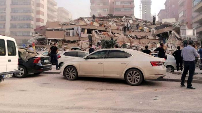 Броят на жертвите от земетресението в Турция нарасна до 100
