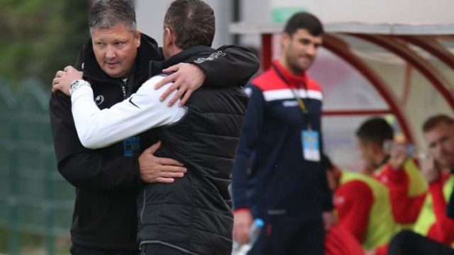 Любо Пенев и шестима футболисти на Царско село са с COVID-19