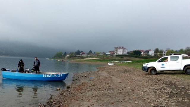 ИАРА спипаха бракониери в яз. Цонево