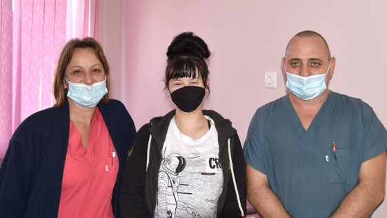 Лекари от АГ болница Варна спасиха живота на жена след тежко усложнение по време на раждане