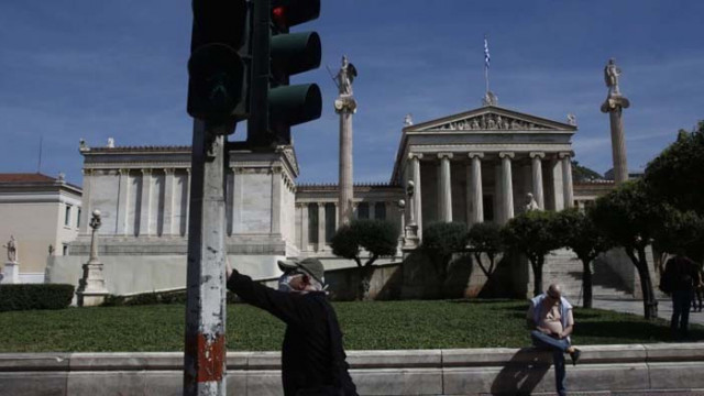 Гърция се готви за пълно затваряне