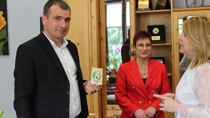 Община Тетевен награди Иван Стоянов от „Спортен клуб по борба Бенковски – Тетевен“