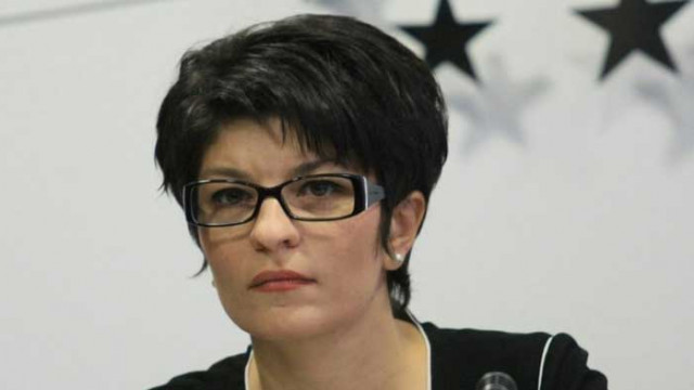 Съдът отхвърли жалбата на Нинова срещу Десислава Атанасова и ГЕРБ