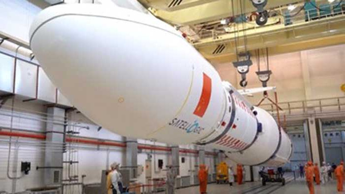 Китай изпрати 13 сателита в орбита с една ракета носител