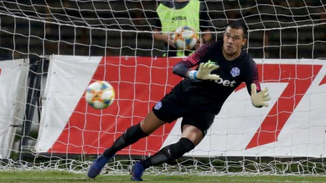 Иван Караджов ще замести Пламен Илиев на вратата на националния