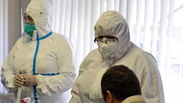 Истинските сертификати за PCR имат мокър печат или холограмни стикери