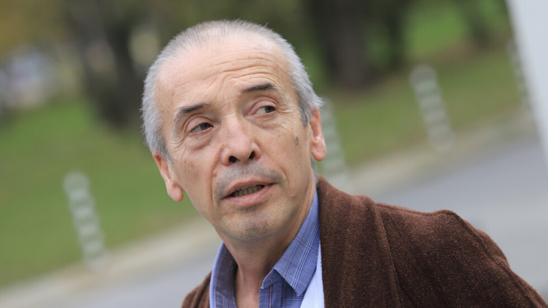 Доц. Мангъров става шеф на COVID-отделението в Инфекциозна болница в София