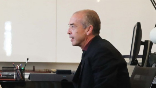 COVID-19 се лекувал като счупен крак - седиш в гипс и чакаш да ти мине