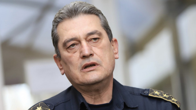 Пожарникари тръгват на проверки за безопасност из COVID-отделенията