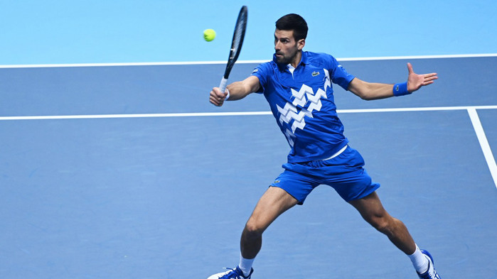 Джокович потегли с убедителна победа над Шварцман в Лондон