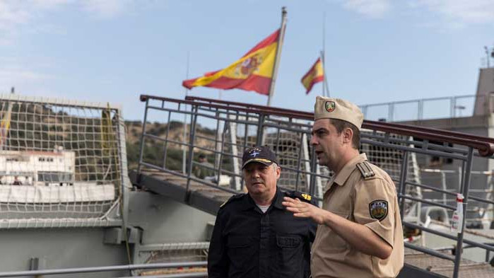 Продължава задграничното плаване на фрегата „Смели”