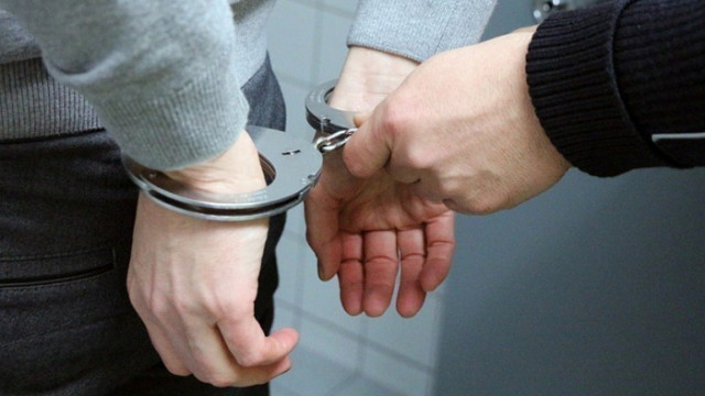 Мъж наби медицинска сестра в Плевен