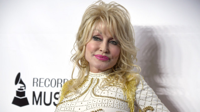 Доли Партън дари 1 милион долара за разработването на ваксината срещу коронавирус Modena