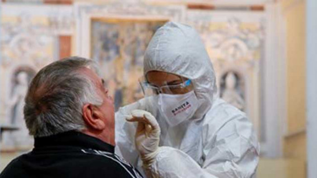 Италия регистрира 34 283 нови заразени и 753 починали