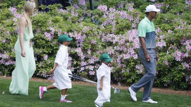 Уудс ще играе със сина си в голф турнир