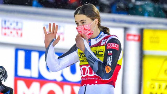 Влъхова надви Шифрин в слалома в Леви