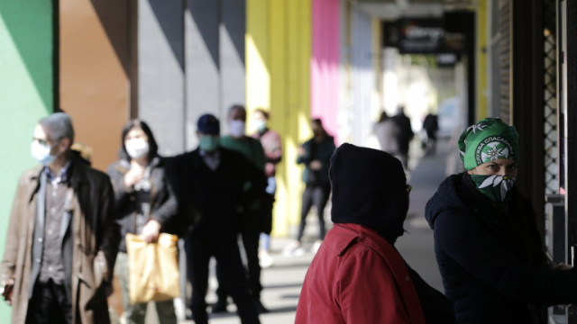 Сърбия въвежда по-строги мерки срещу коронавируса