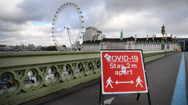 „Covid паспорти“ ще дават предимства на ваксинираните във Великобритания