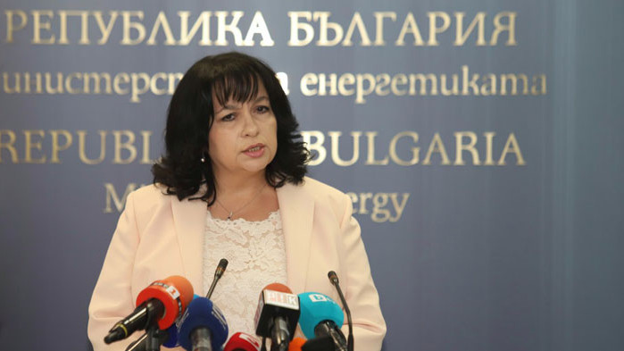 Петкова: Прави се опит да се опорочи намалената цена на газа