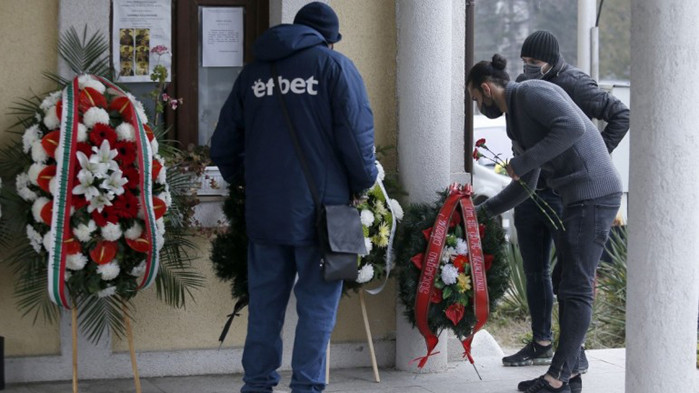 Стотици се сбогуваха с Никола Спасов