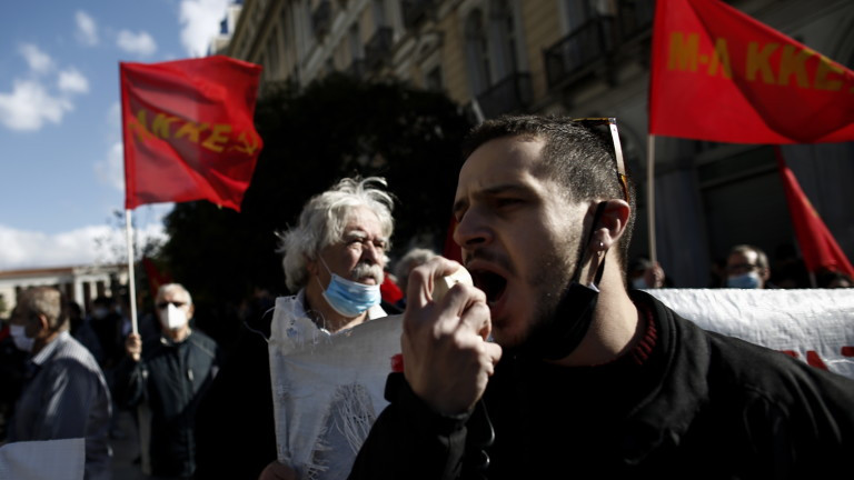 COVID протести спряха обществения транспорт в Атина