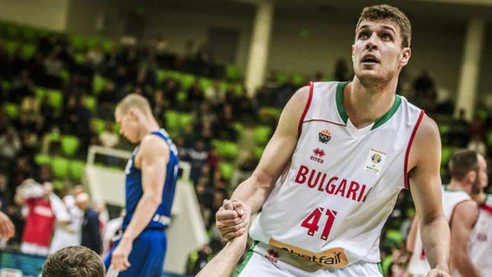 Александър Везенков е заразен с коронавирус