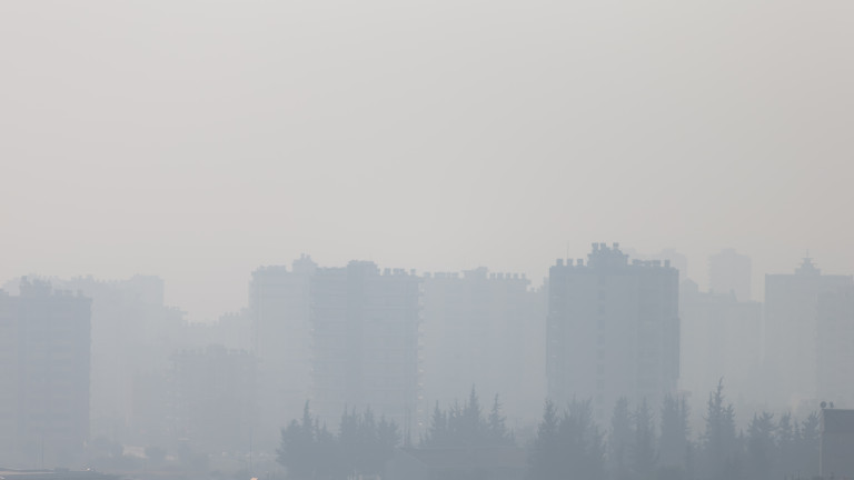 Опасно мръсен въздух до 4 пъти над нормата в София, Перник и Благоевград