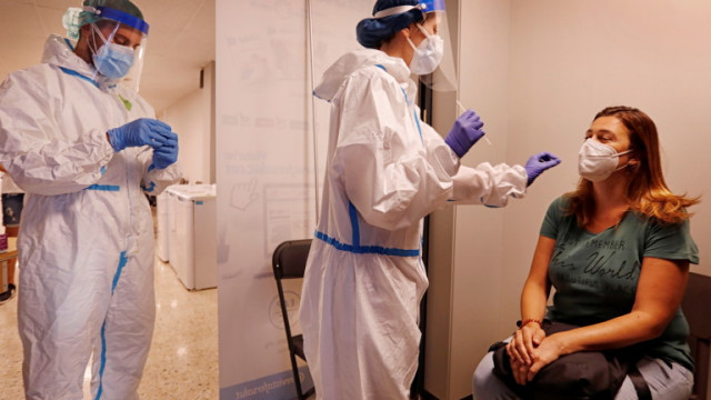 Гърция постави таван от 40 евро за PCR-тестовете