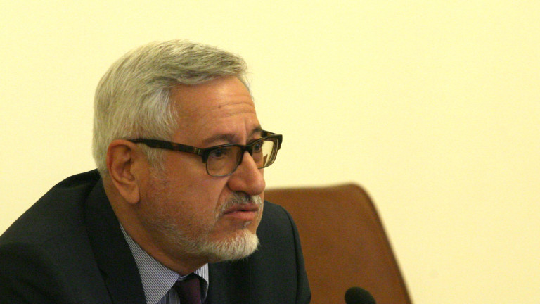 Проф. Ангел Димитров: Интервюто на Зоран Заев пред българска медия може да е заиграване