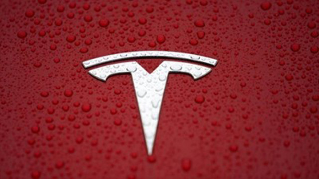 Tesla планира да произвежда зарядни устройства в Китай