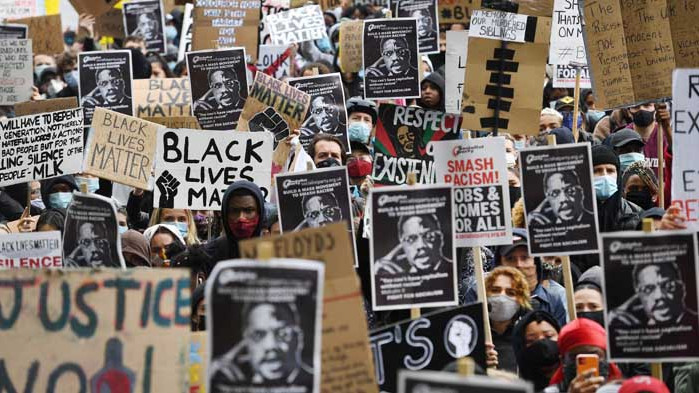 Хиляди се събраха в Лондон на протест срещу расизма