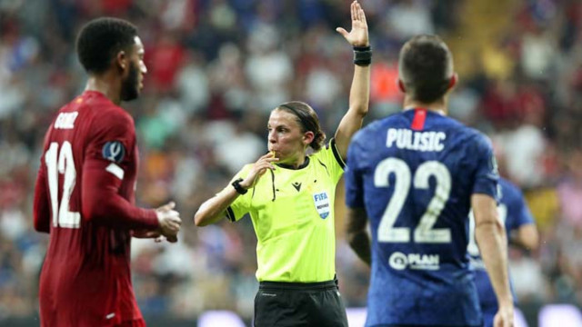 Французойка става първата жена съдия на мач от ШЛ при мъжете