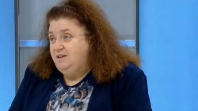 Вирусолог: Решение за колективен имунитет е ваксината