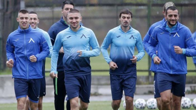 Левски се завръща в efbet лига