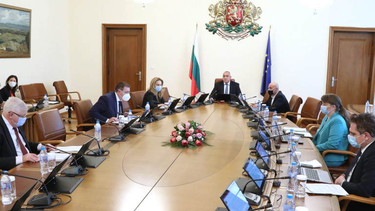 Борисов иска ежедневно да се следи за наличните лекарствата за COVID-19