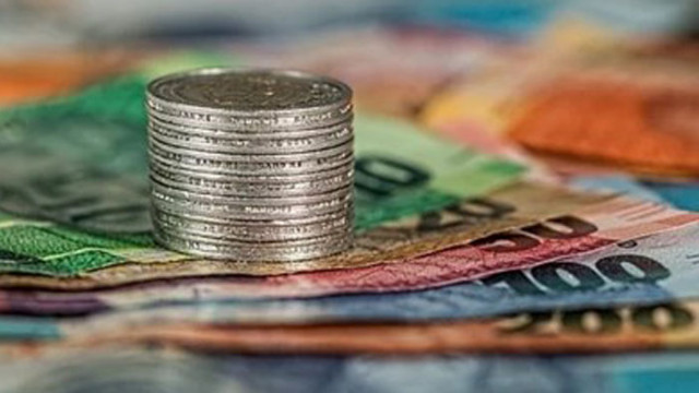 Доклад: Кризата оказва негативно влияние на заплатите