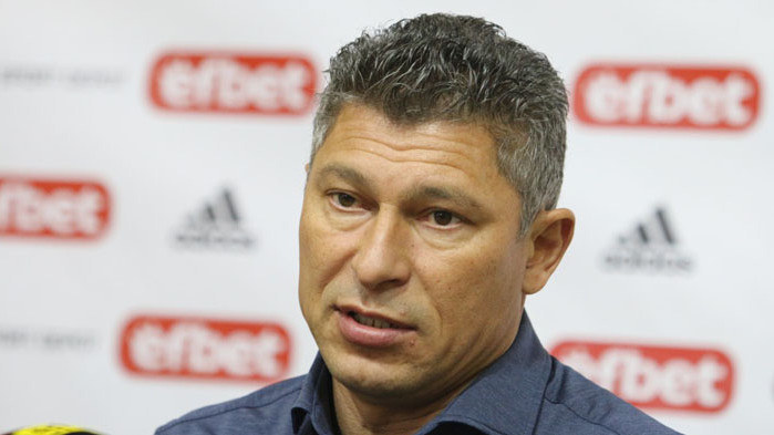 Балъков: Няма да изневеряваме на нашия стил на игра
