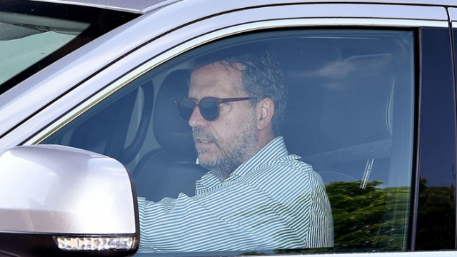 Ювентус се е опитал да “забърза” процедурата по натурализиране на Суарес