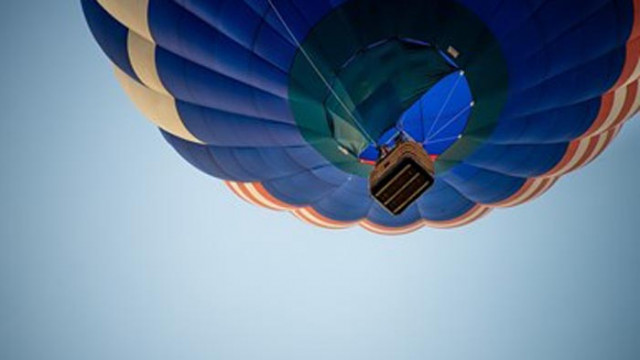 Готвят полет с балон до ръба на космоса напролет