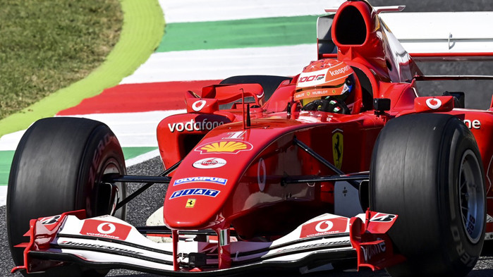 Мик Шумахер завърши 18-и в Бахрейн, но стана шампион във Формула 2