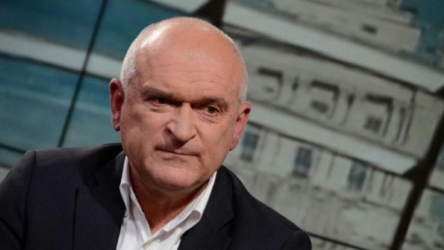 Главчев: Държавнически е неподходящо да се подаде оставка, защо вижте кои идват
