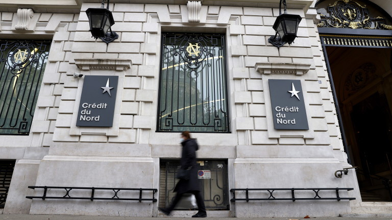 Франция със спад в заболеваемостта, но устойчив брой приети в болница