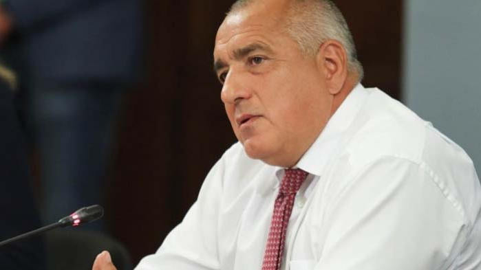 Борисов се присъединява към вълната политици, готови публично да се имунизират