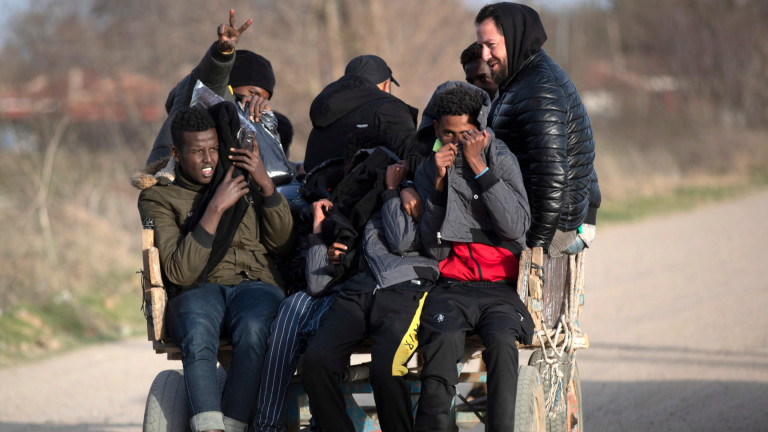 Вълна от сомалийски мигранти на гръцките острови – има ли вина Турция?