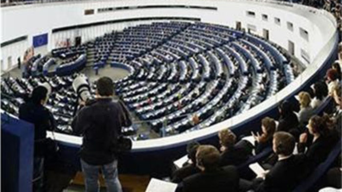 Евродепутатите от ГЕРБ, СДС и ВМРО подкрепят присъединяването на Северна Македония към ЕС