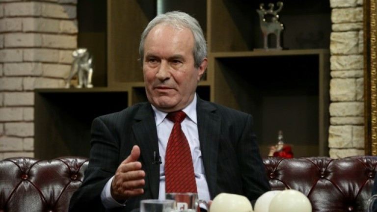 По-страшни са конспирациите от ваксинирането