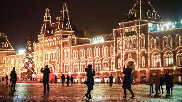 Москва може да затегне COVID ограниченията при натиск над здравната система