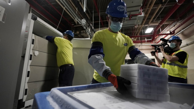 Канада очаква днес първата партида ваксини